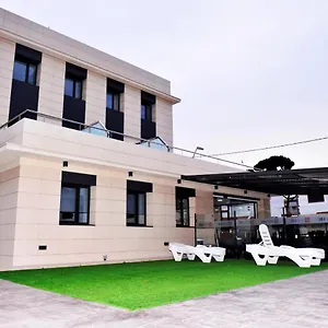 6 Bis Hotel Castelldefels